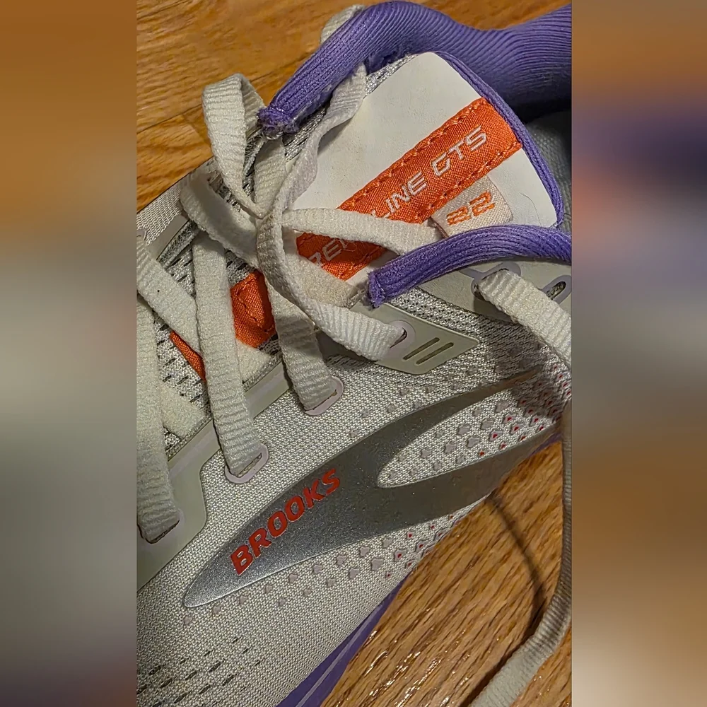 Brooks Women's 11 Adrenaline GTS 22 Running Shoes - Gray w Purple & Orange - Picture 7 of 10